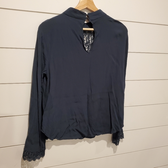 Aritzia Gentle fawn small blouse high neck bell sleeve Top flowy teal lace shirt - Picture 4 of 16